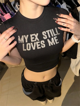 Siyah My Ex Stıll Loves Me Taş Baskılı Crop