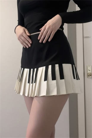 Siyah Piano Pileli Grunge Y2K Etek