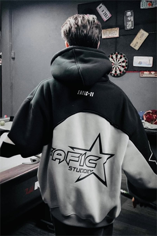 Siyah Star Fafic Studdio Beyaz Parçalı Kapüşonlu Sweatshirt-rf