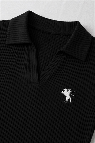 Siyah Steed Polo Yaka Parmak Geçirme Detaylı Bluz