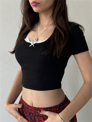 Y2k Siyah Kurdele Detaylı Crop Bluz