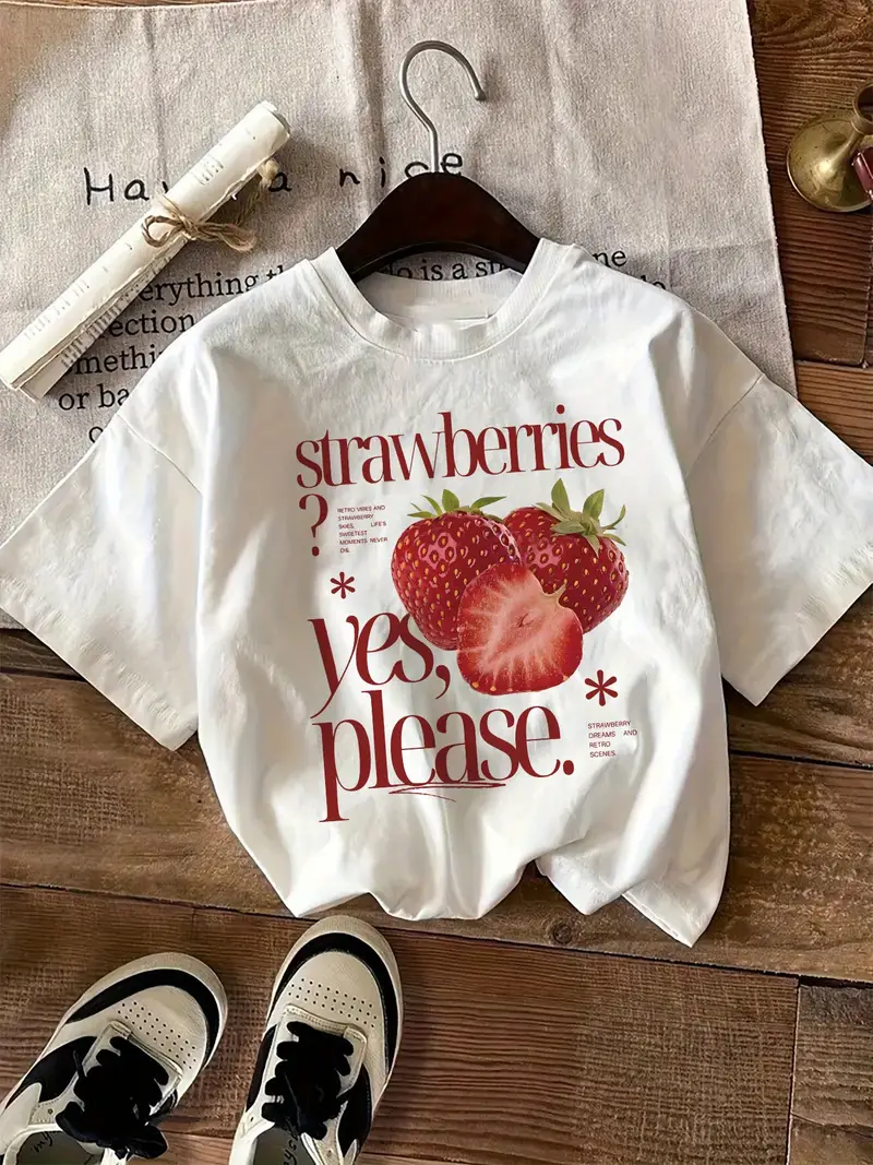 Beyaz Strawberries Baskılı Kısa Kol Oversize T-Shirt