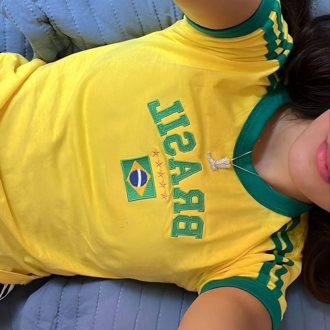 Brasil Detail Crop Top