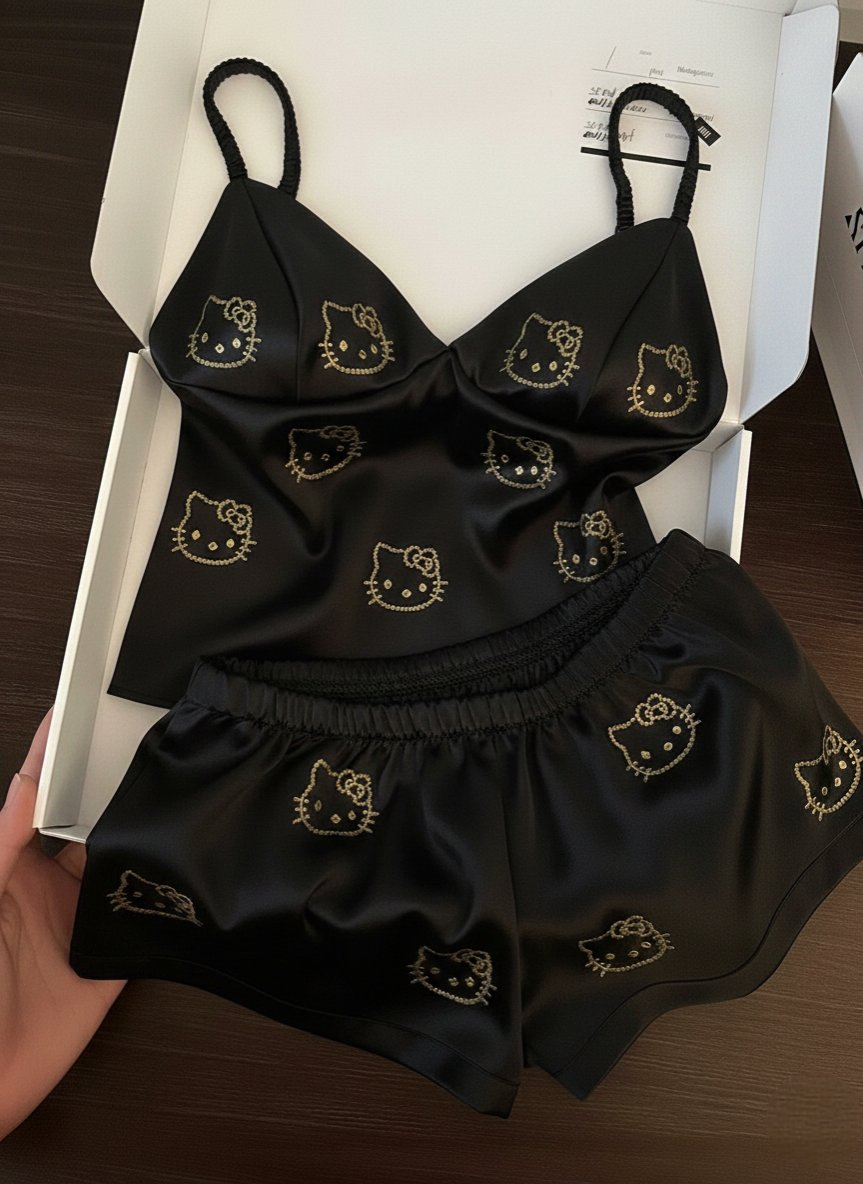 Hello Kitty Taş Detaylı Şık Homewear Pijama Takımı Siyah