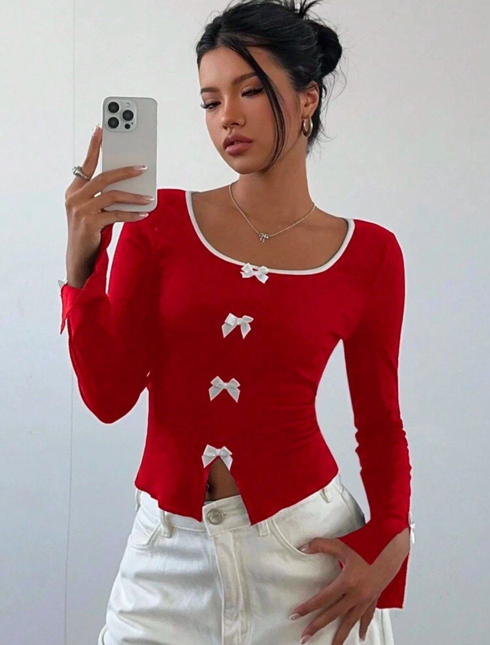 Kırmızı Ribbon Dekolteli Uzun Kollu Crop