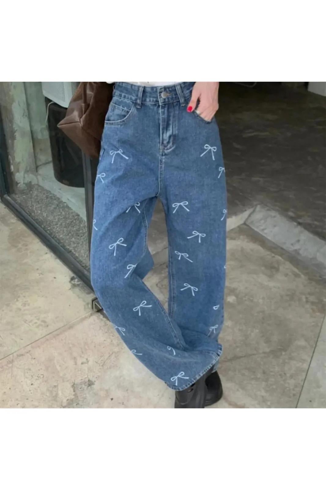 Kurdele Detaylı Mavi Unisex Jean
