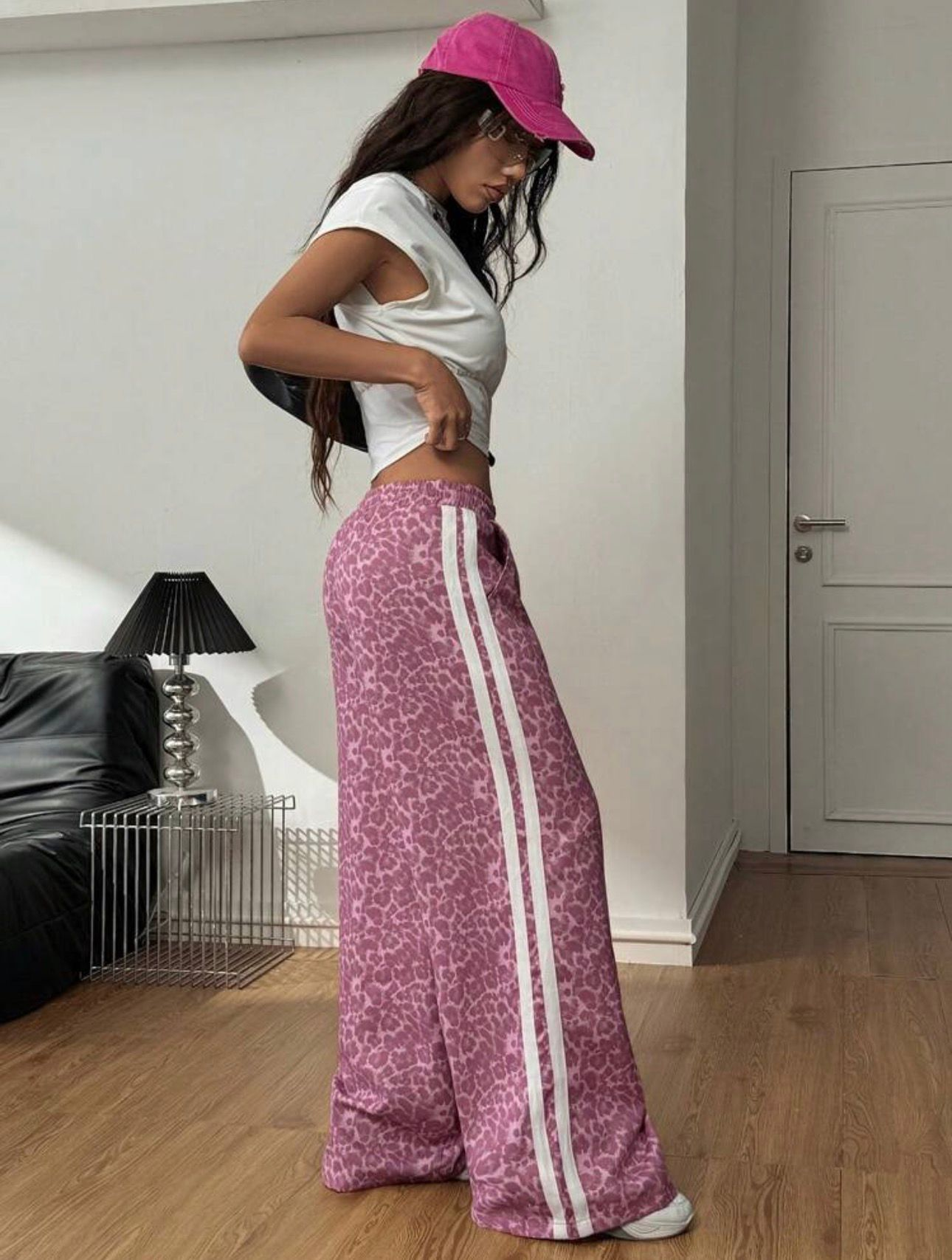 Pembe Leopar Şeritli Baggy Unisex Eşofman Altı