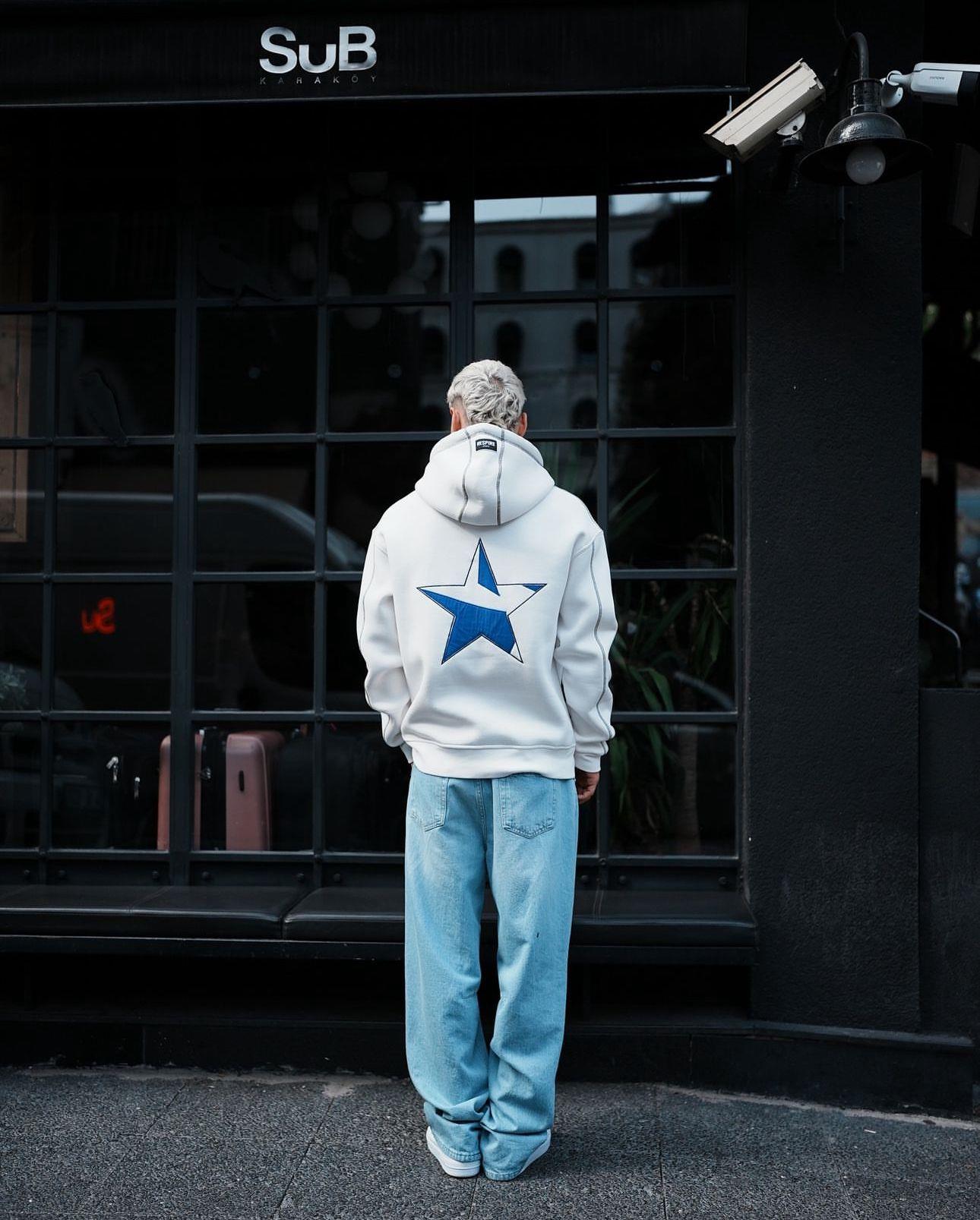 Star Nıght Beyaz Nakışlı Oversize Kapüşonlu Sweatshirt