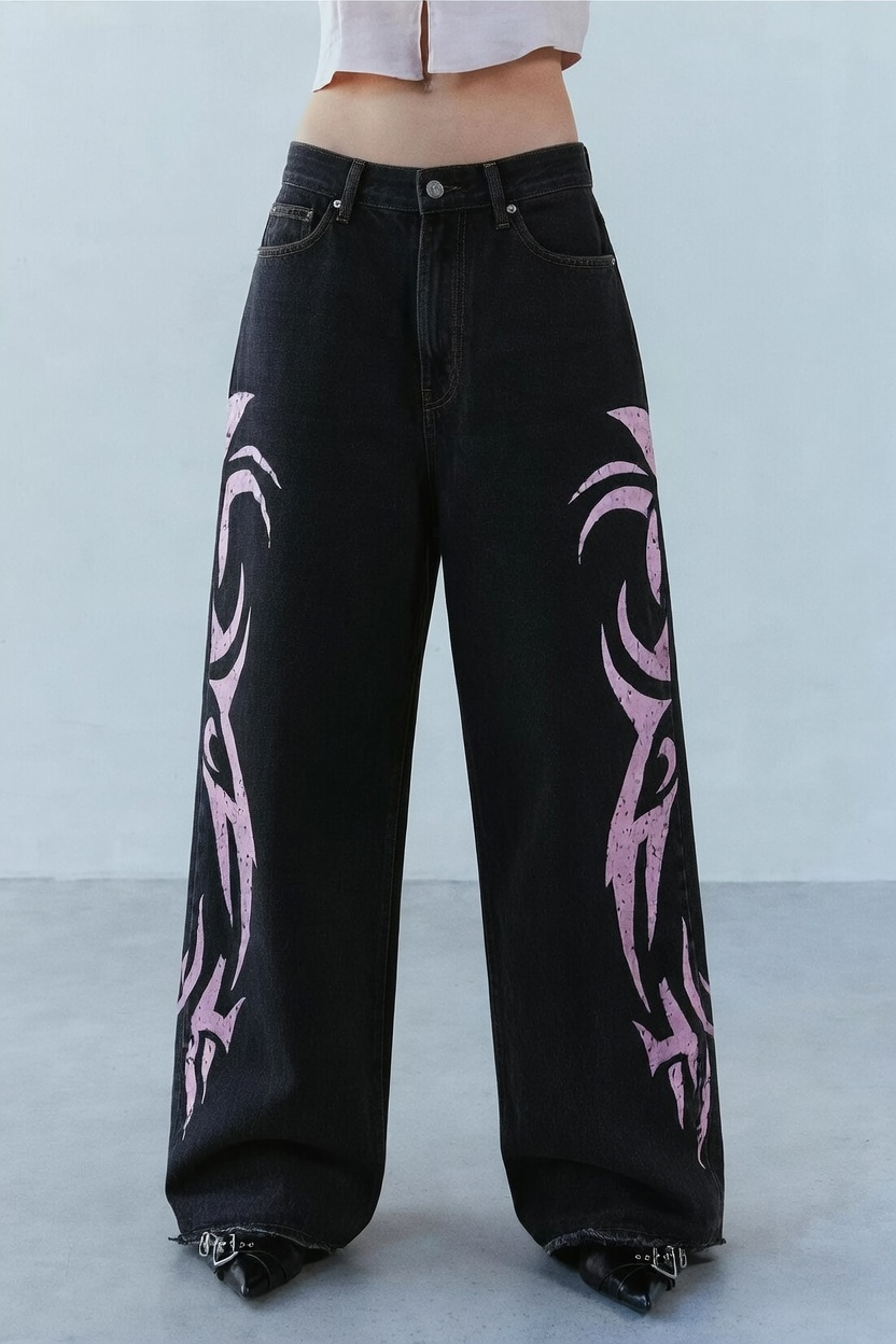 Tribal Desenli Pembe Yıkamalı Jean