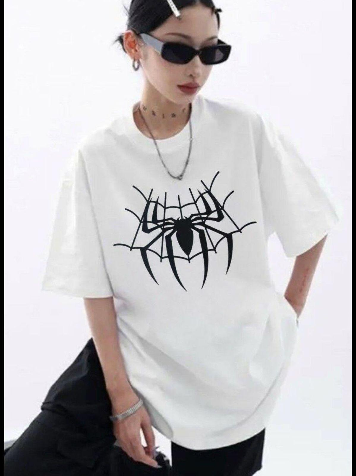 White Spider Detail Oversize Unisex T-shirt