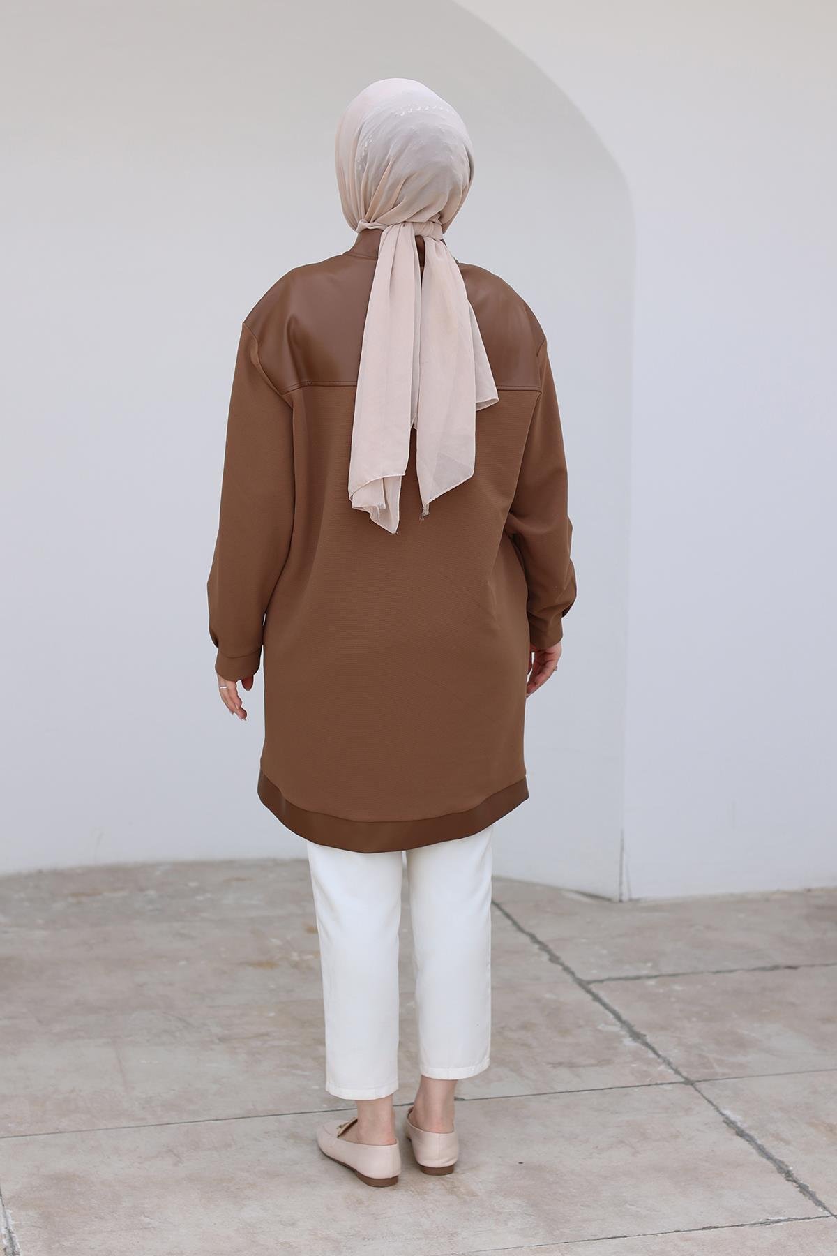 ARMİNE TREND Fermuarlı Deri Detaylı Tunik-Camel 24KT452 ARMİNE TREND Fermuarlı Deri Detaylı Tunik-Camel 24KT452