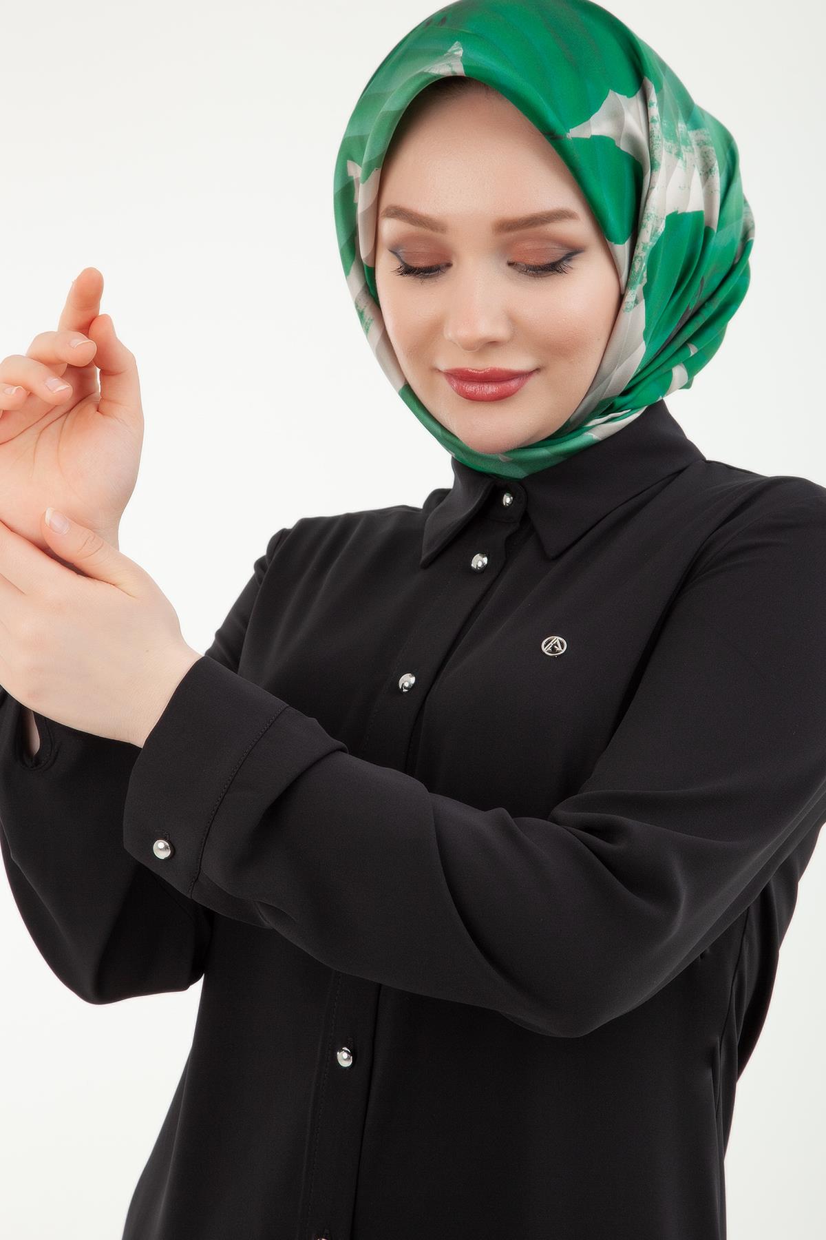 ARMİNE TREND Gömlek Yakalı Kolu Manşetli Düğmeli Tunik Siyah 24YT430 ARMİNE TREND Gömlek Yakalı Kolu Manşetli Düğmeli Tunik Siyah 24YT430