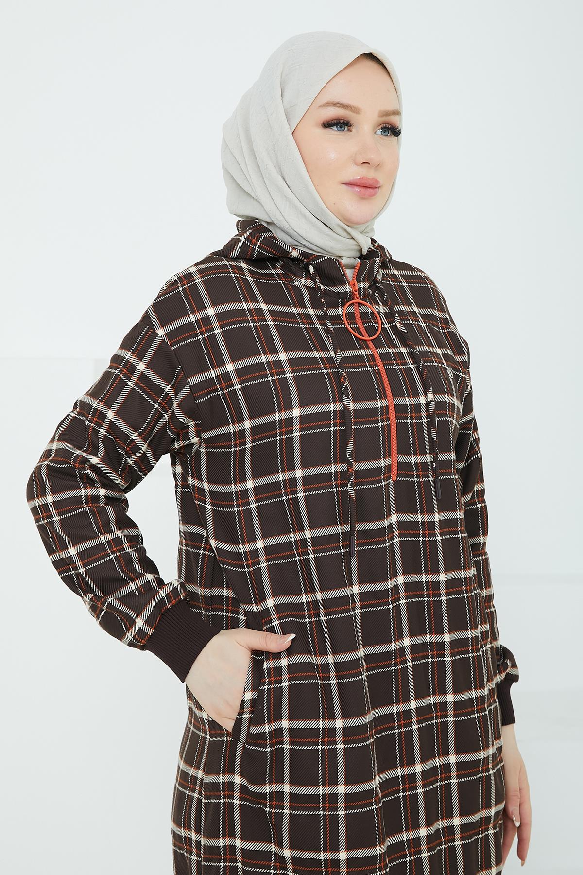 ARMİNE TREND Kapüşonlu Yarım Fermuarlı Tunik-Kahverengi 24KT483 ARMİNE TREND Kapüşonlu Yarım Fermuarlı Tunik-Kahverengi 24KT483