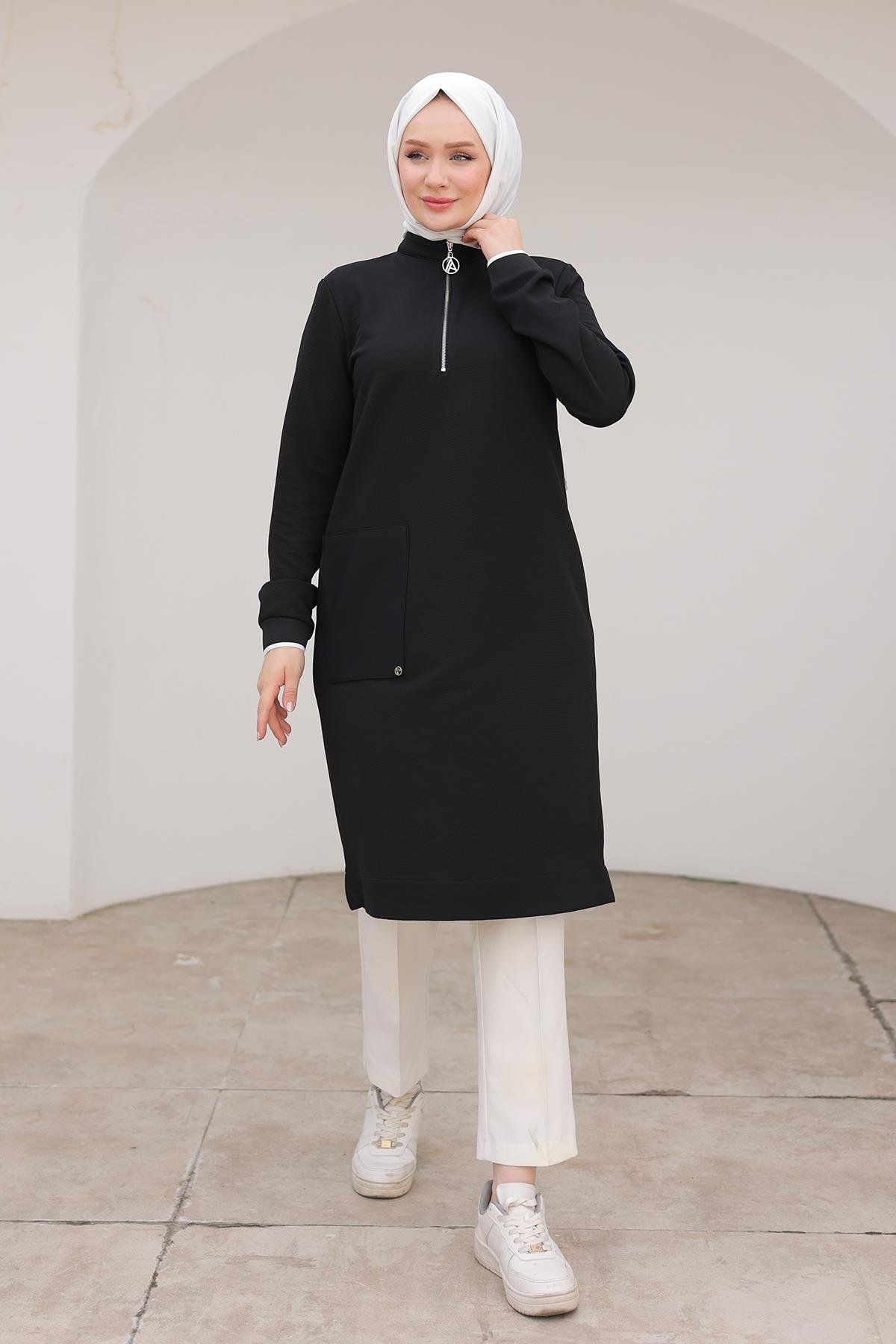 ARMİNE TREND Kolları Ribanalı Yarım Fermuarlı Tunik Siyah 24KT453 ARMİNE TREND Kolları Ribanalı Yarım Fermuarlı Tunik Siyah 24KT453
