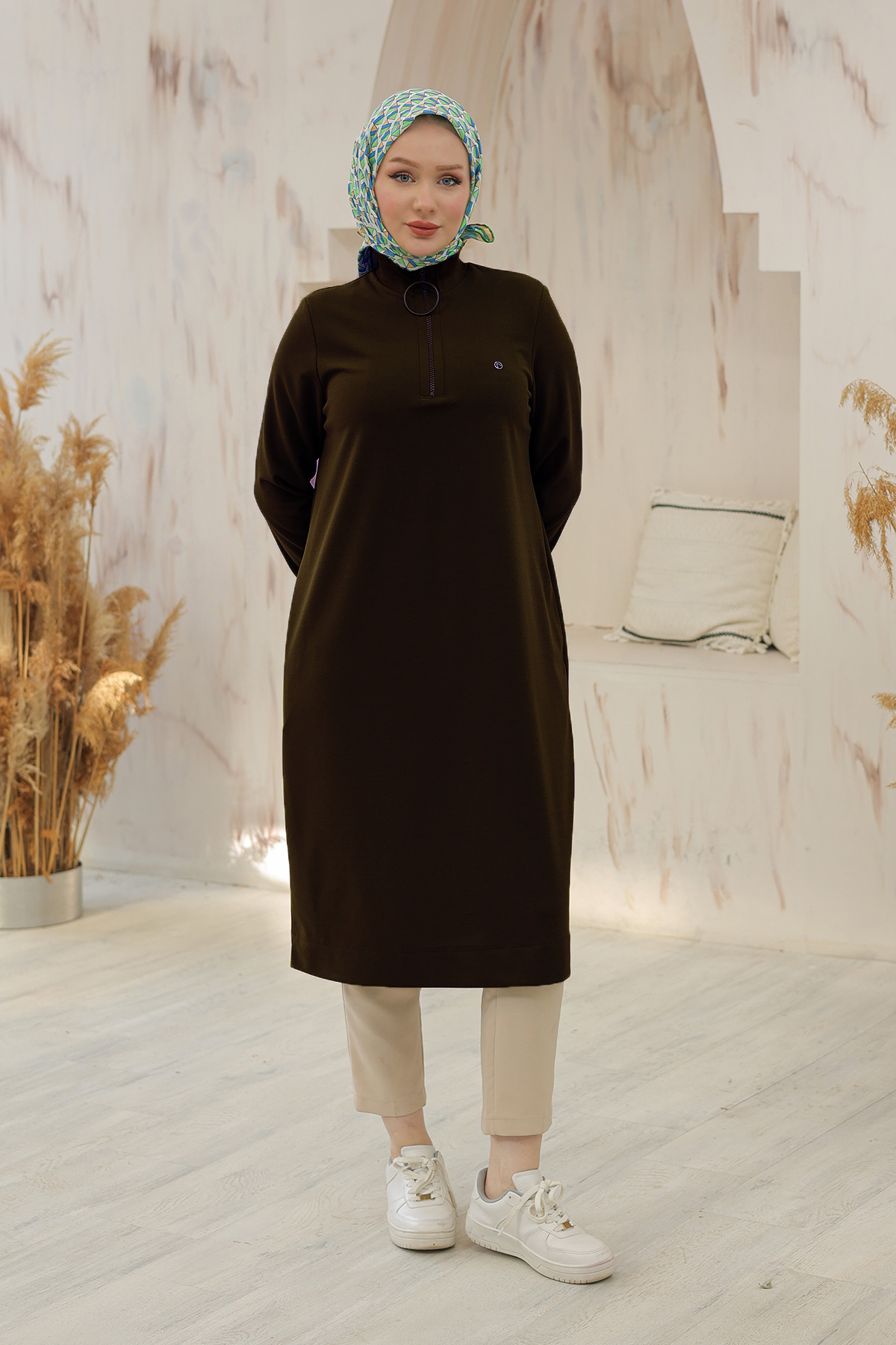 ARMİNE TREND Kolları Ribanalı Yarım Fermuarlı Tunik-Kahverengi 24KT436 ARMİNE TREND Kolları Ribanalı Yarım Fermuarlı Tunik-Kahverengi 24KT436