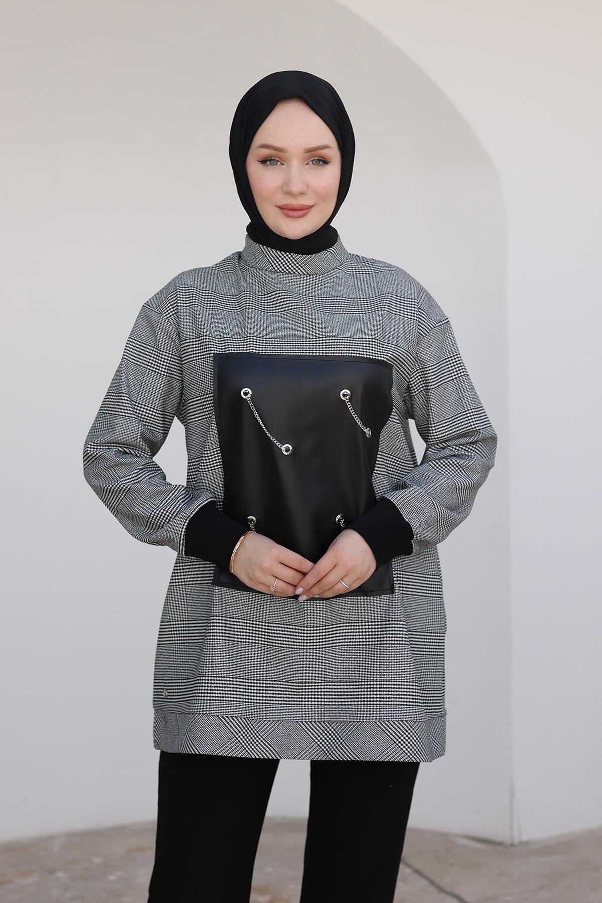ARMİNE TREND Kolları Ribanalı Zincir Detaylı Tunik-Siyah 24KT467 ARMİNE TREND Kolları Ribanalı Zincir Detaylı Tunik-Siyah 24KT467