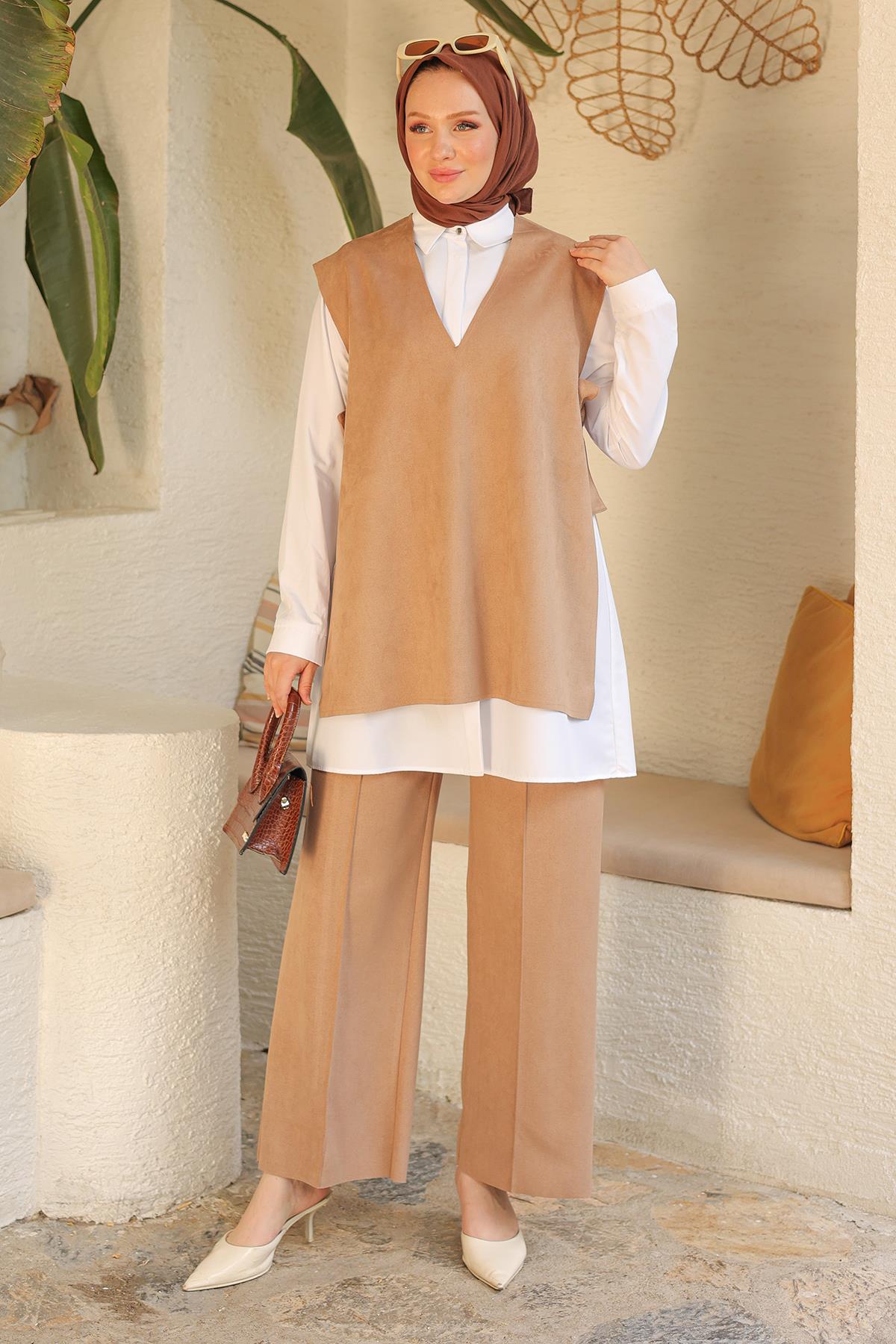 ARMİNE TREND Pantolonlu Gömlek ve Yelekli Üçlü Takım Vizon 24KT601 ARMİNE TREND Pantolonlu Gömlek ve Yelekli Üçlü Takım Vizon 24KT601