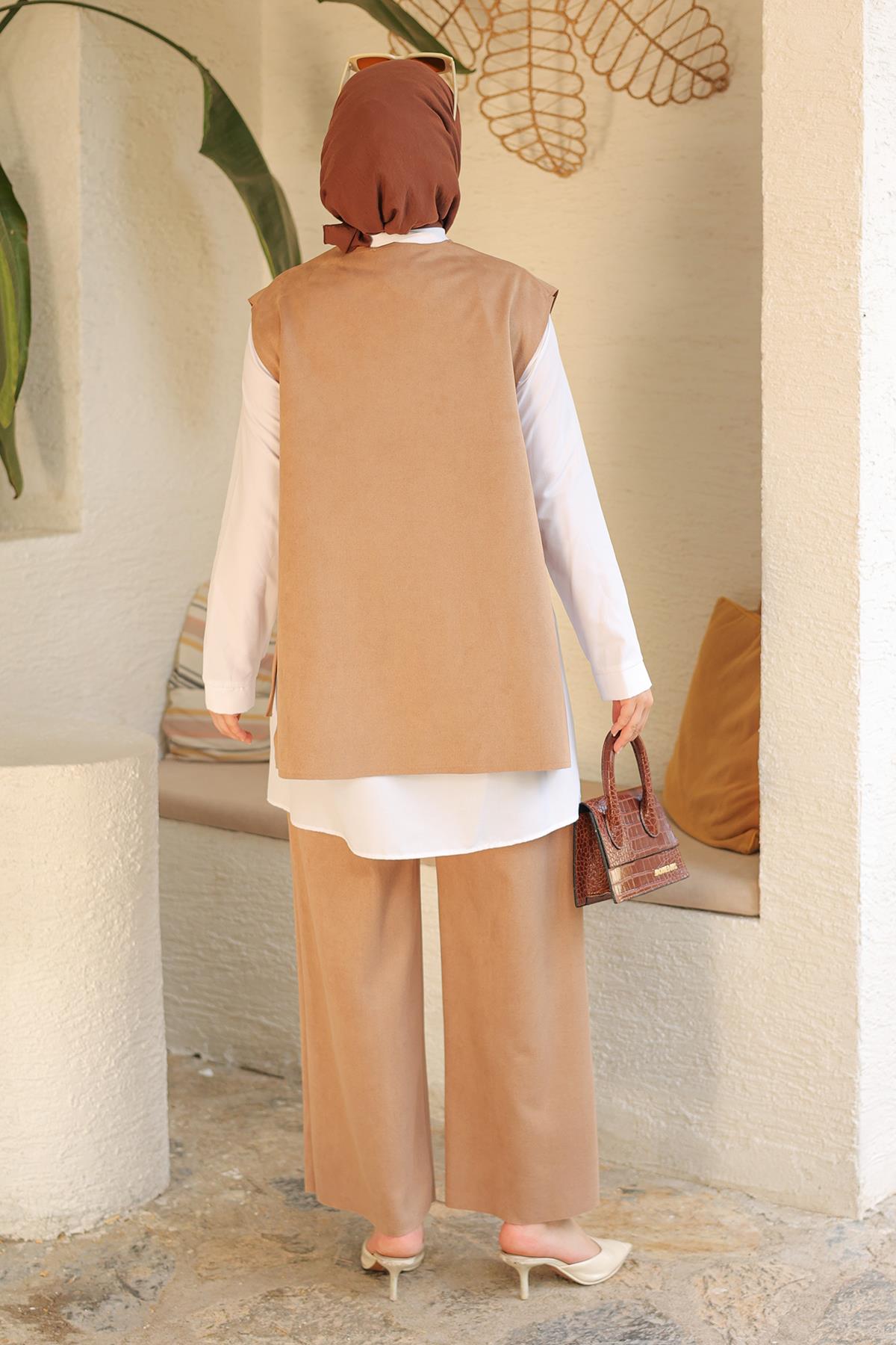 ARMİNE TREND Pantolonlu Gömlek ve Yelekli Üçlü Takım Vizon 24KT601 ARMİNE TREND Pantolonlu Gömlek ve Yelekli Üçlü Takım Vizon 24KT601