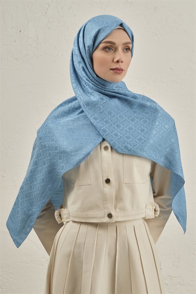 Armine Pamuk  Floş Monogram Zincir Şal 1 25