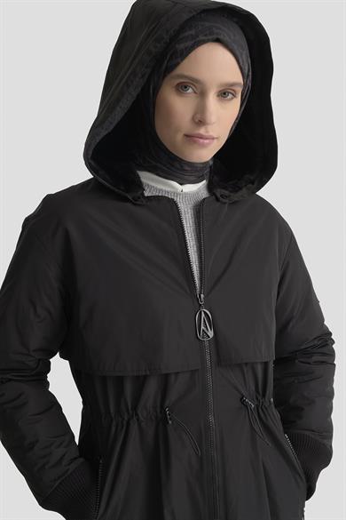 Boydan Fermuarlı Beli Büzgülü Kapüşonlu Paraşüt Kumaş Kap Siyah 25KT726