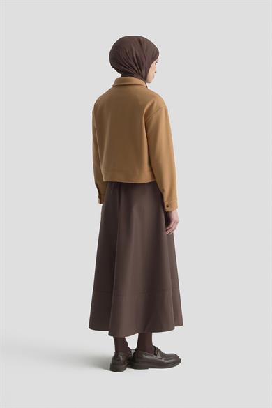 Boydan Fermuarlı Cep Detaylı Kısa Ceket Camel 25KT517