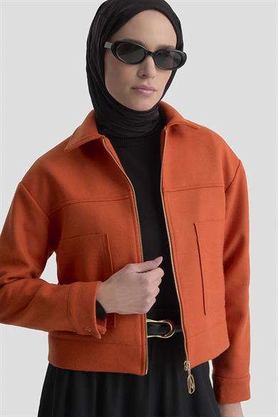 Boydan Fermuarlı Cep Detaylı Kısa Ceket Oranj 25KT517