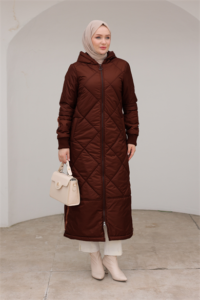 Boydan Fermuarlı Şişme Kapitone Desenli Mont Bordo 24KT710