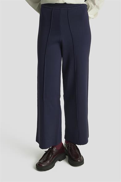 Çift Düğme Detaylı Yelekli Triko İkili Takım Lacivert 25KTD6117