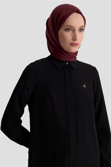 Gizli Düğmeli Kol Detaylı Gömlek Yakalı Tunik Siyah 25YT4158