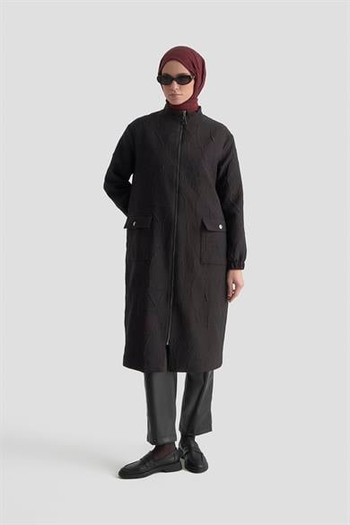 Kabartma Desenli Boydan Fermuarlı Cepli Kapitone Siyah 25KT524