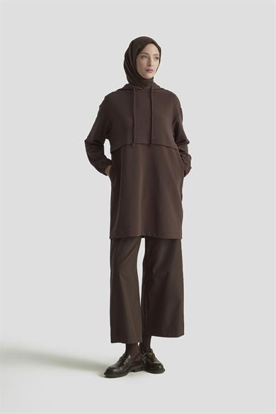 Kapüşonlu Yandan Cepli Kolları Lastikli Fitilli Tunik Kahverengi 25KT462