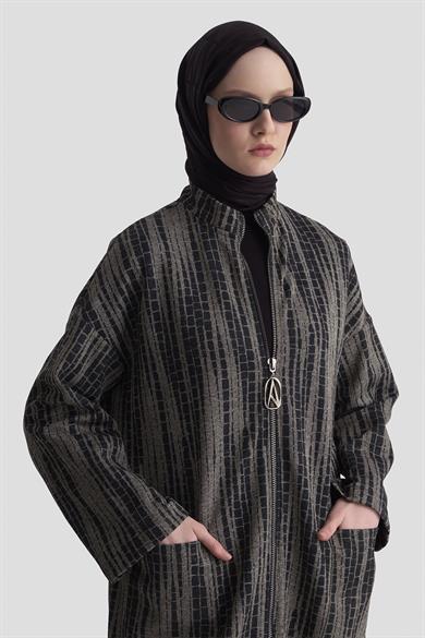 Kendinden Desenli Sim Detaylı Boydan Fermuarlı Cepli Giyçık Siyah 25KT547