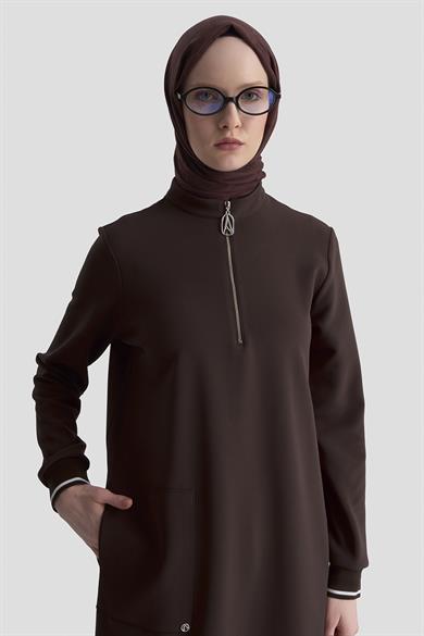 Kolları Ribanalı Yarım Fermuarlı Tunik Kahverengi 25KT443