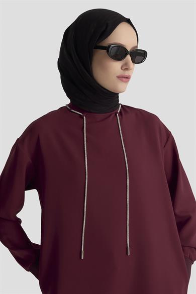 Yakası Taş Bağcık Detaylı Kolları Ribanalı Fermuarlı Tunik Bordo 25KT436