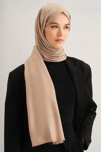 Armine Viscon Kare Desen Şal 03