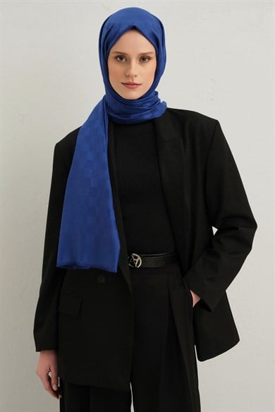 Armine Viscon Kare Desen Şal 16