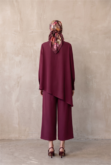 Asimetrik Kesim Bağlama Detaylı Tunik Geniş Paça Pantolon İkili Takım Bordo 26KA610