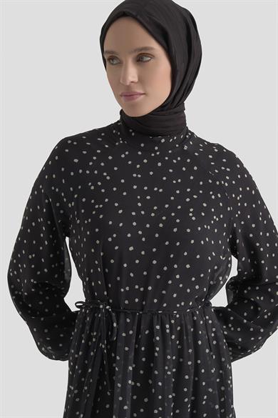 Beli İpli Puantiyeli Elbise Siyah 26YT910