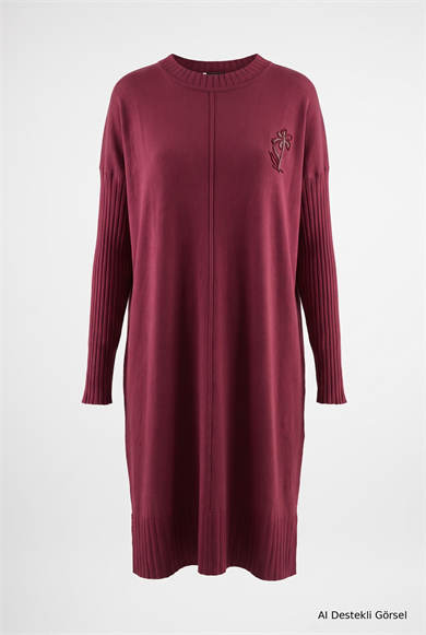 Bisiklet Yaka Taş Aksesuarlı Fitilli Kol Detaylı Tunik 103 Cm Boy Bordo 26KTD412