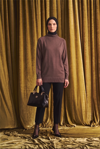 Bisiklet Yaka Uzun Kollu Sade Rahat Kesim Tunik Mocha 26KTD419