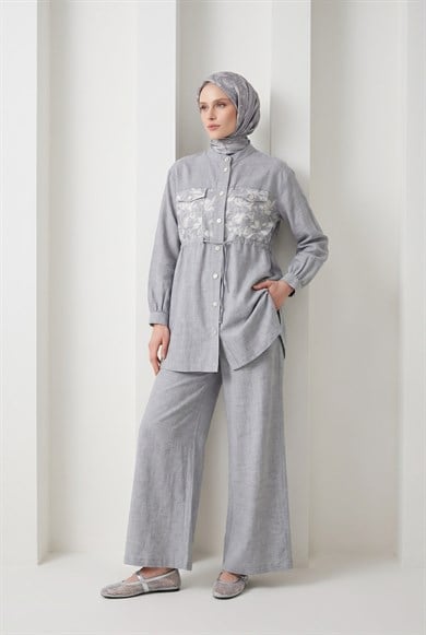 Çiçek Desenli Beli Büzgülü Tunik ve Geniş Paça Pantolonlu Takım İndigo 26YT6156