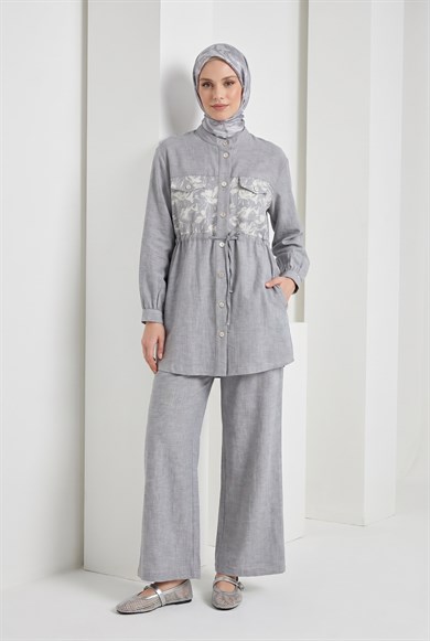 Çiçek Desenli Beli Büzgülü Tunik ve Geniş Paça Pantolonlu Takım İndigo 26YT6156