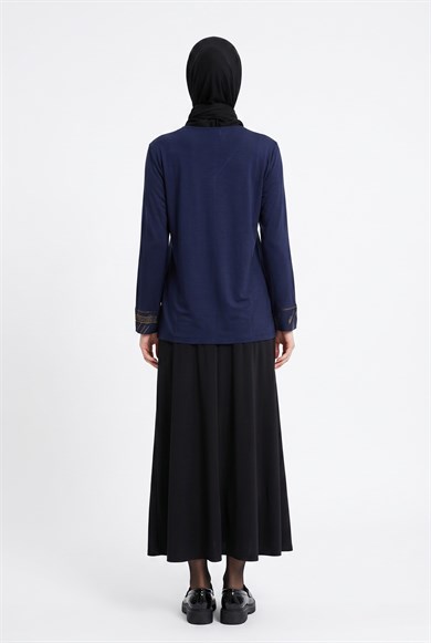 Çiçek Desenli Taş Detaylı Anne Penyesi Lacivert 25YTD477