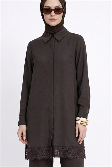 Dantel Detaylı Gizli Düğmeli Pantolonlu İkili Takım Kahverengi 26YT664