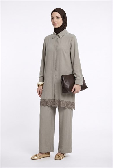 Dantel Detaylı Gizli Düğmeli Pantolonlu İkili Takım Taş 26YT664