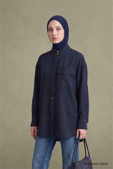 Dik Yaka Uzun Form Cep Detaylı Tunik 81 Cm Boy Lacivert 26KT434