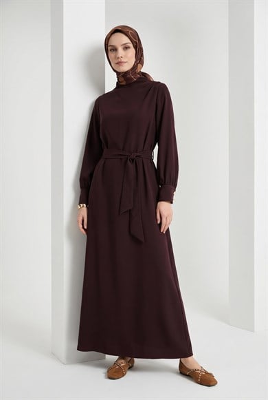 Drape Detaylı Belden Kuşaklı Elbise Kahverengi 26YT904