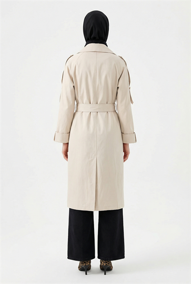 Gizli Düğmeli Belden Kuşaklı Kolu Toka Detaylı Trençkot Taş 26YT701
