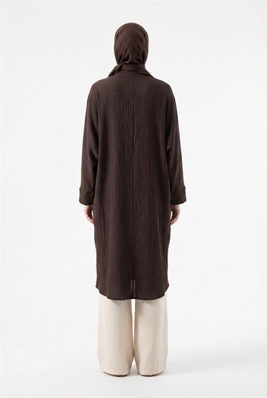 Gizli Düğmeli Hakim Yaka Uzun Tunik Kahverengi 26YT416