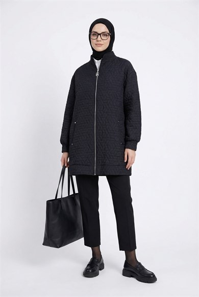 Kabartma Desenli Fermuarlı Cepli Ceket Siyah 26YT537